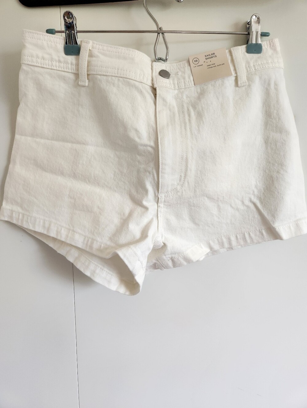 NWT Universal Thread White High Rise Sailor Shorts Size 10